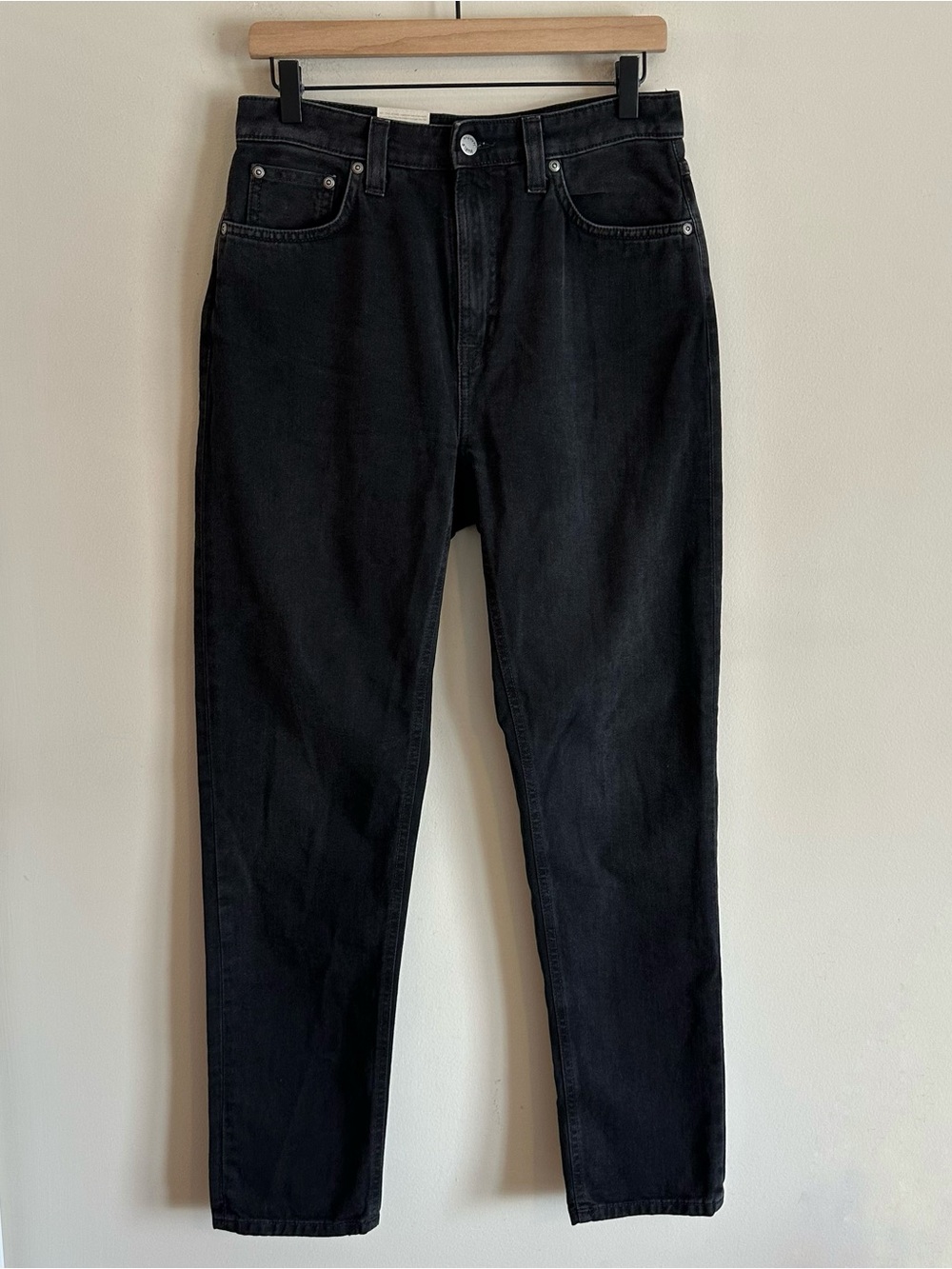 NWT Women’s Nudie Jeans Breezy Britt Black Stone Wash Denim 113153 29 30